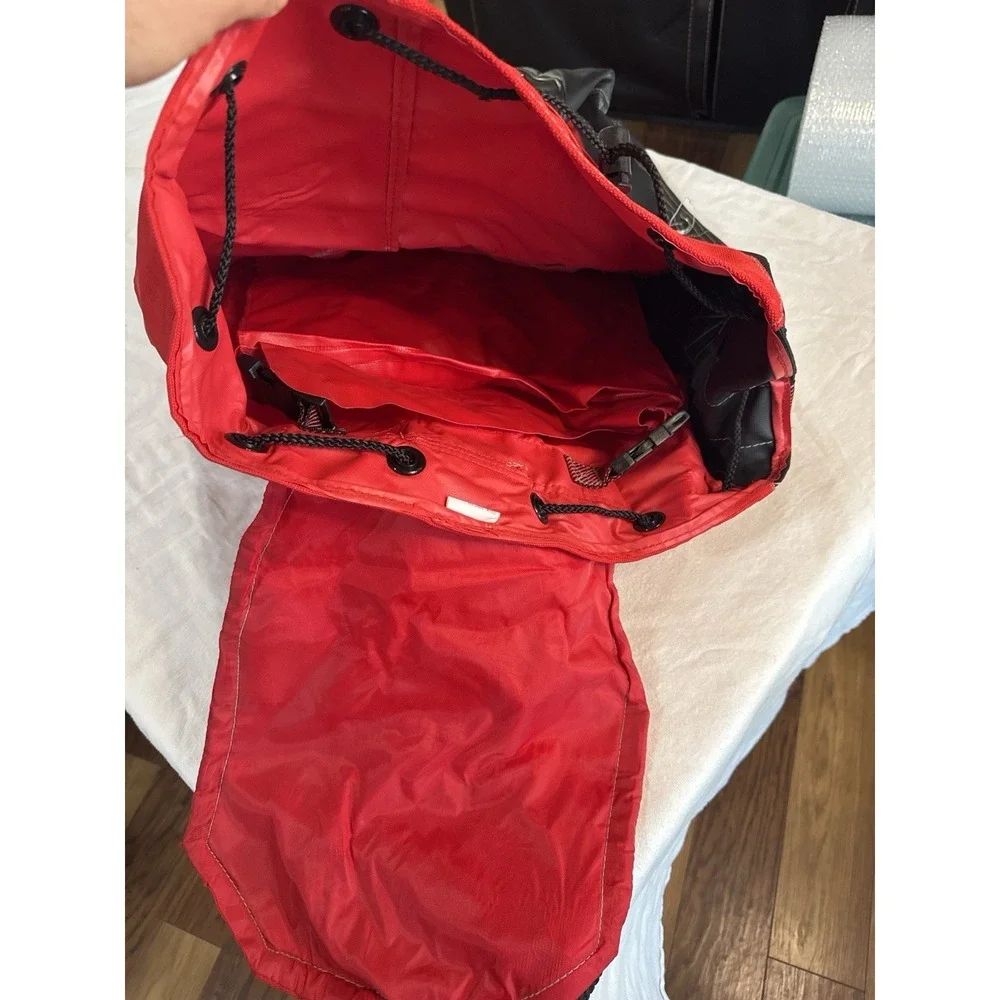 Vintage Marlboro Unlimited‎ Large Red Duffel Travel Hiking Shoulder Bag Backpack